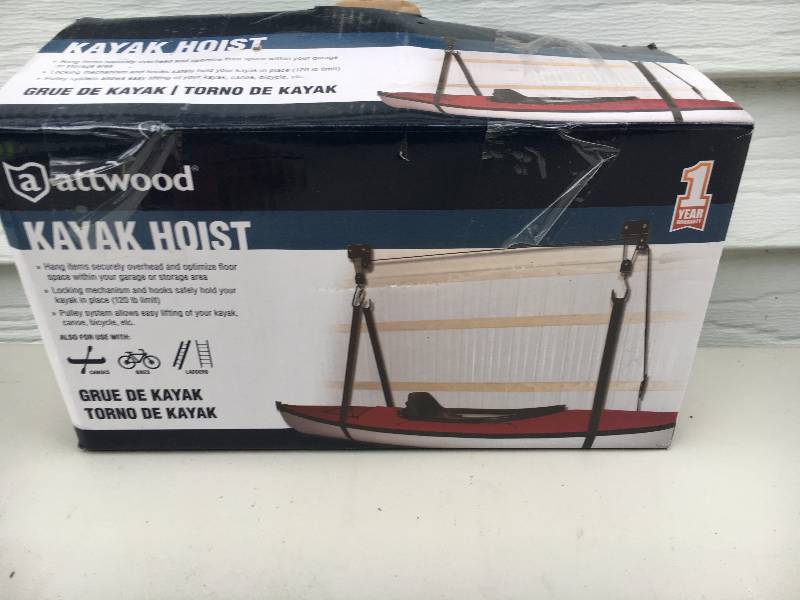 lot 57 image: Kayak Hoist