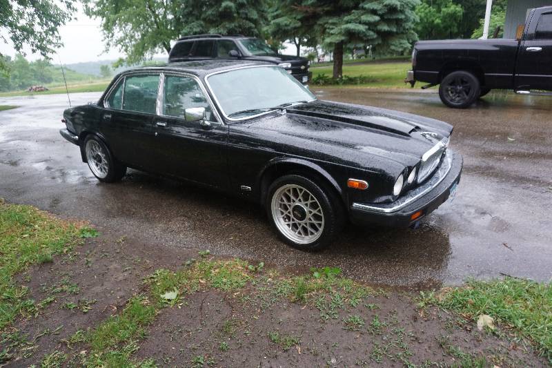 1986 Jaguar XJ6 Vanden Plas Performance 4 Door Sedan
