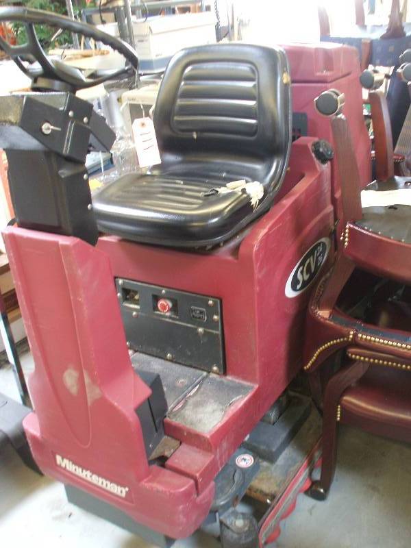 RIDE ON SCRUBBER FOR PARTS