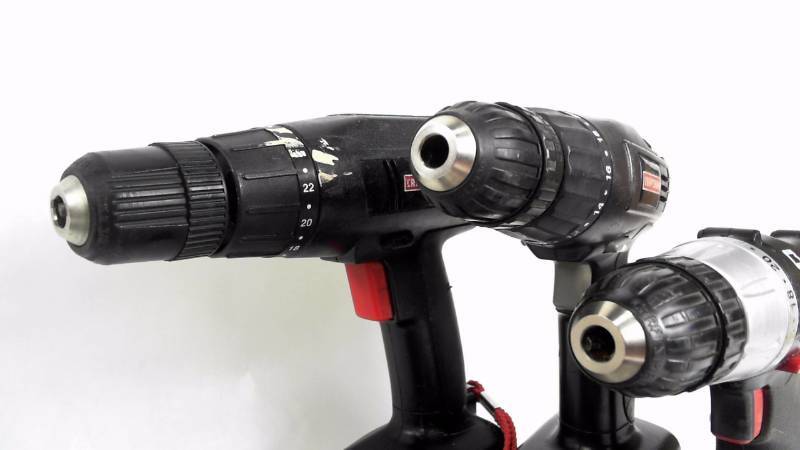lot 73 image: 5 pc. Craftsman Cordless Tool Set Combo 19.2V & 13.2V - No Charger