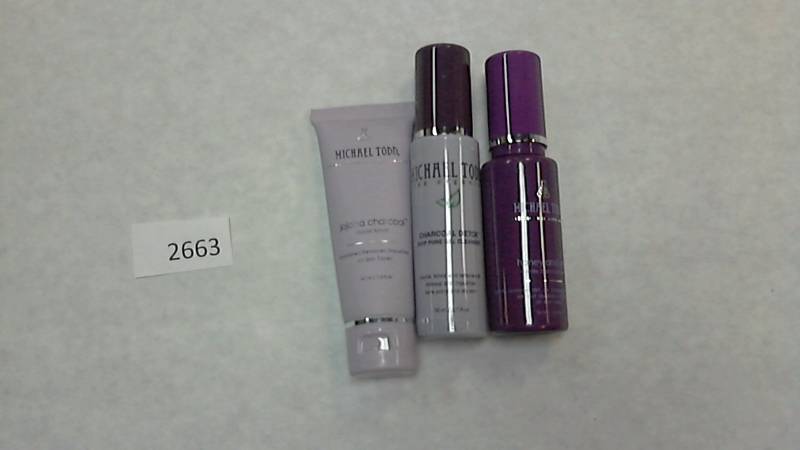 lot 2663 image: Michael Todd Beauty 3-Pc. Skincare Try Me Set