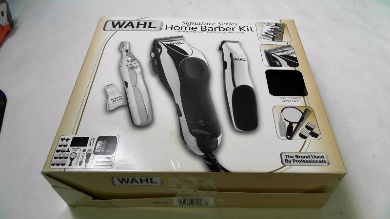 lot 2670 image: Wahl 30pc Home Barber Kit
