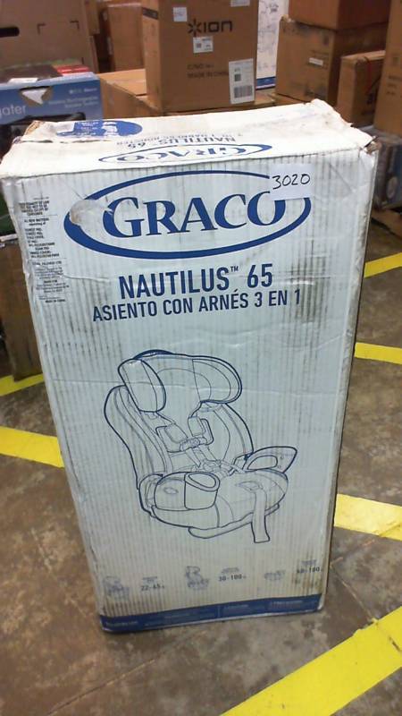 lot 3020 image: Graco Nautilus 65 3-in-1 Car S