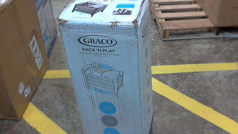 lot 3032 image: Pack and Play Nyssa