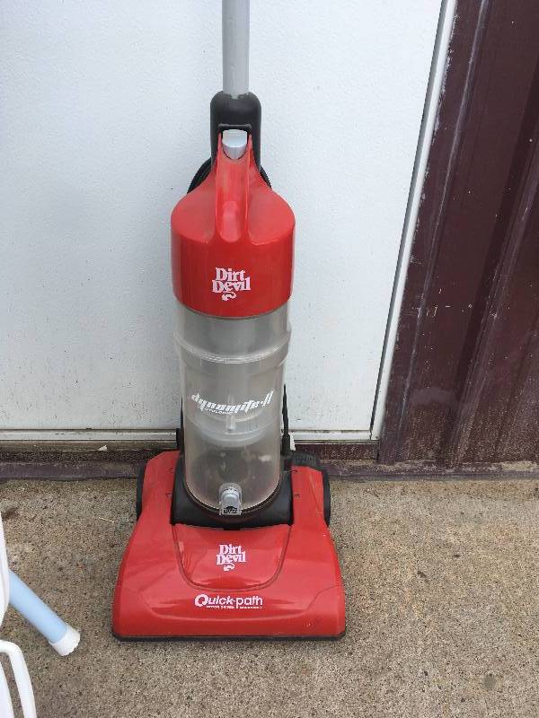 lot 19 image: DIRT DEVIL QUICK PATH AND IRONING BOARD