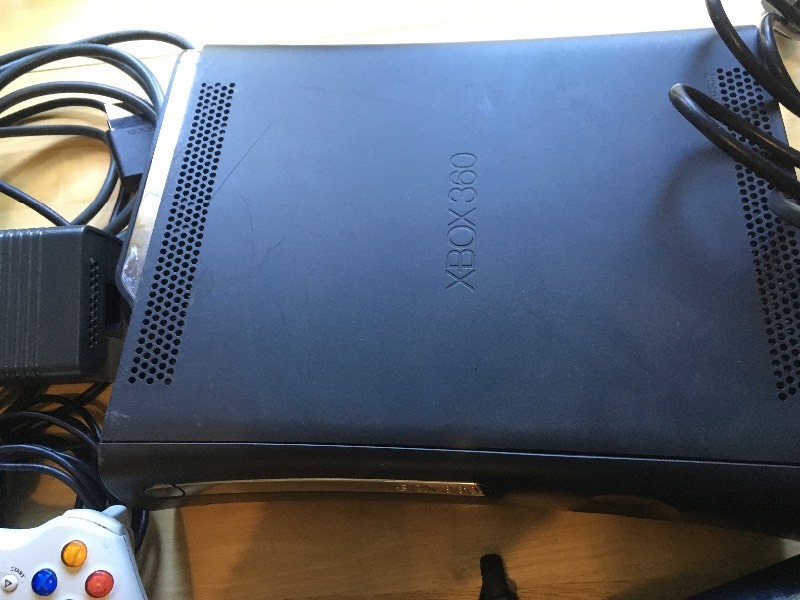 lot 40 image: XBOX, GAME, AND PS2