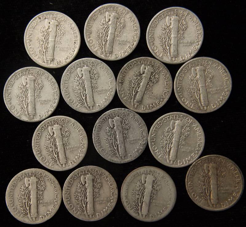 lot 65 image: GROUP OF 14 MERCURY SILVER DIMES