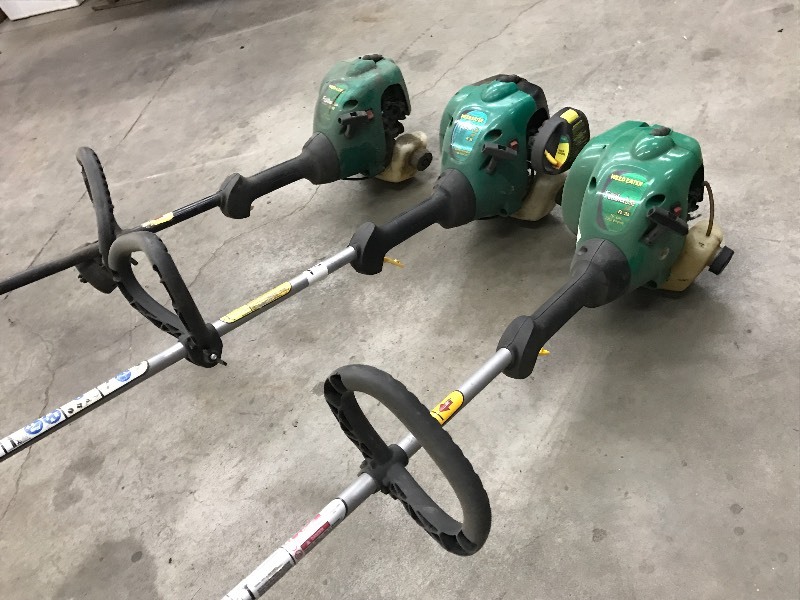 lot 7 image: (3) Grass Trimmers