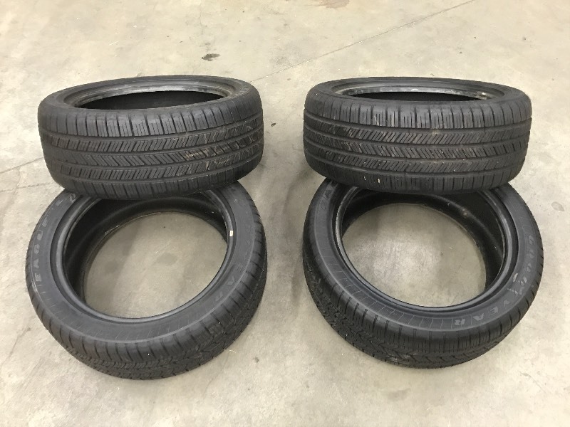 lot 21 image: (4) Goodyear Tires
