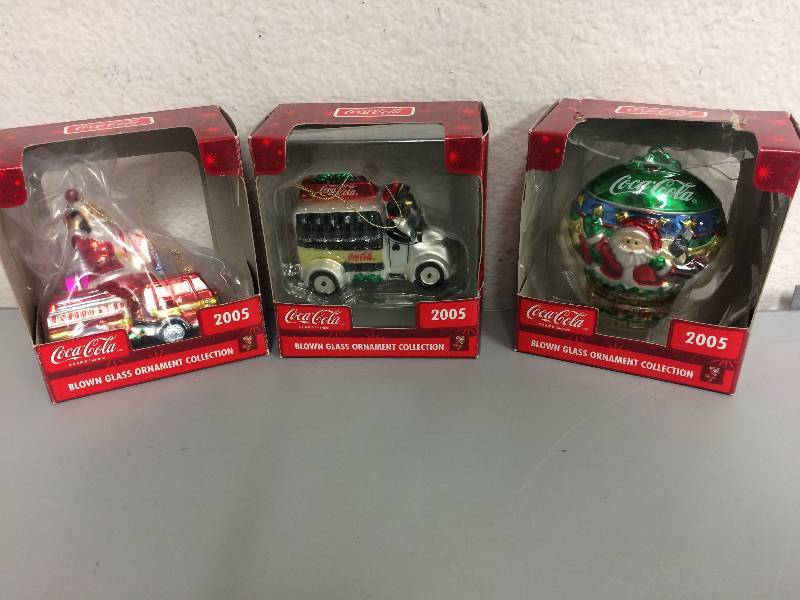 lot 16 image: Coca-Cola Blown Glass Ornaments