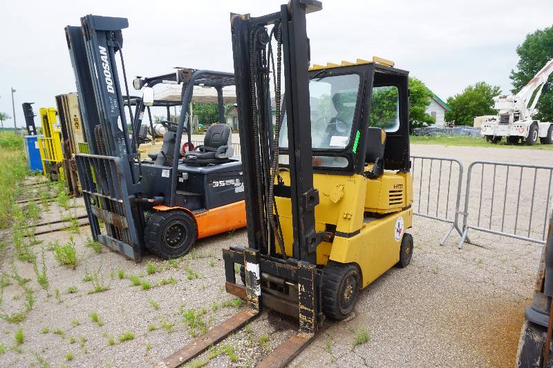 lot 14 image: Hyster Fork Lift