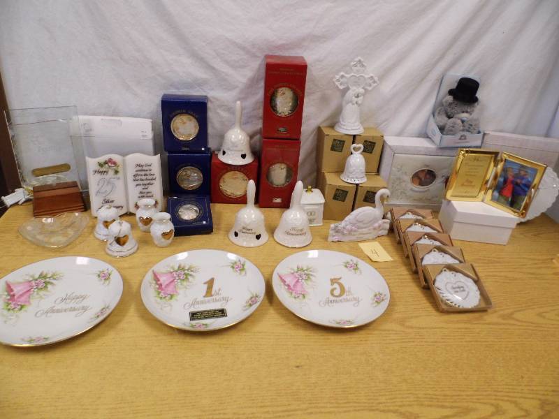 Wedding - Anniversary Items
