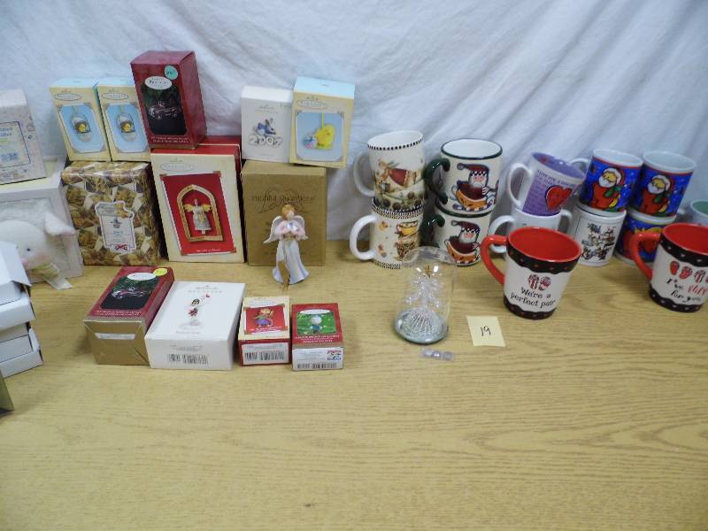 Mugs - Ornaments