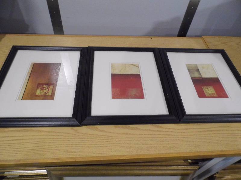 Lot of 31 Pictures