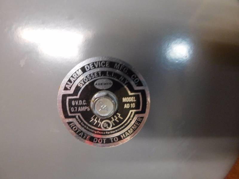 lot 2 image: NEW 10 Ademco Bell (AD10)