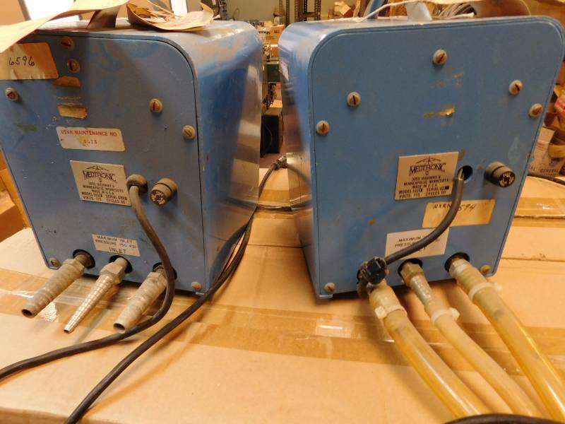 lot 28 image: 2 Medtronic Positive Pressure Respirator 115 Volts (Model #2001)