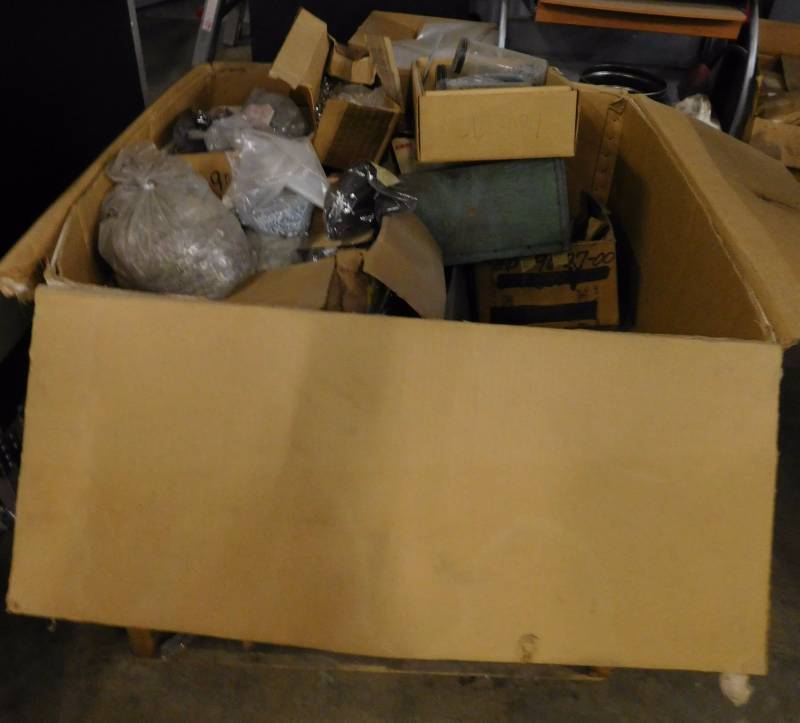 lot 37 image: Large Box of Misc. Hardware