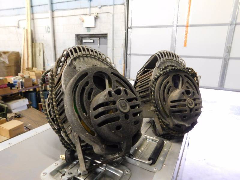 lot 52 image: 2 Antique Bantam Superspot Multicolored Stage Lights Made in USA