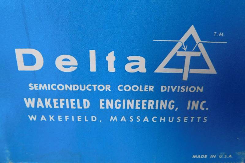 lot 79 image: Delta Semiconductor Cooler (NCH403 (x5)), (621-K (x7))