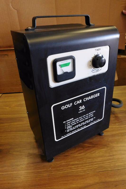 lot 113 image: Golf Car Charger 36V