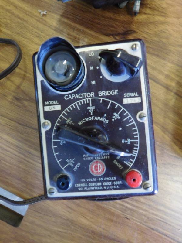 lot 116 image: Thermostat, Transformer, Capacitor Bridge