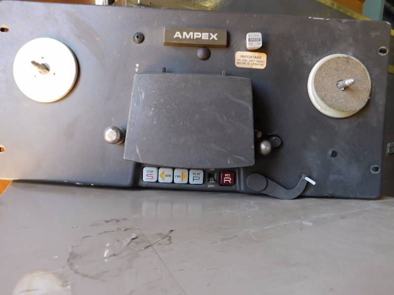 lot 121 image: Vintage Ampex Reel to Reel Recorder