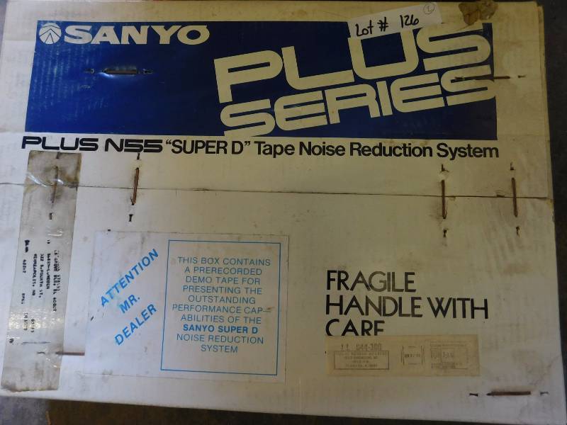 lot 126 image: 2 Sanyo Super D Noise Reduction System