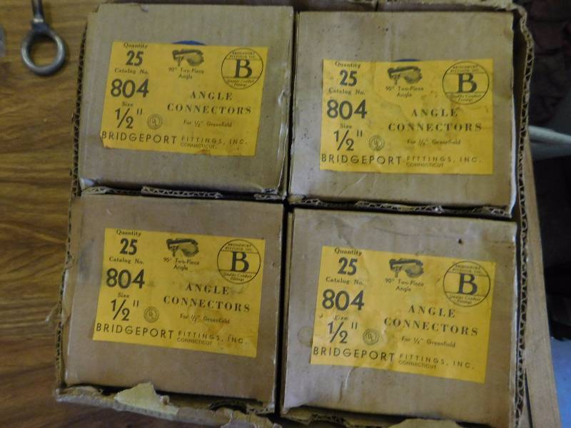 lot 130 image: 12 Angle Connectors, 15 Stainless Steal Tie-Downs