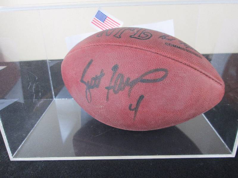lot 66 image: Brett Favre Autographed Football