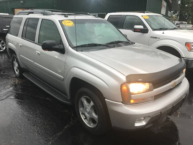 lot 6 image: 2005 Chevrolet Trailblazer EXT 4x4