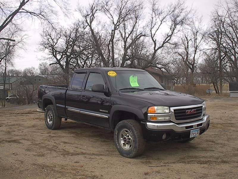 lot 18 image: 2003 GMC Sierra 2500 4x4