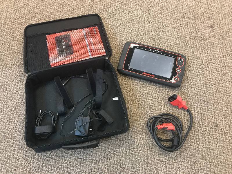 lot 23 image: Snap On Diagnostic Scan Tool....LIKE NEW