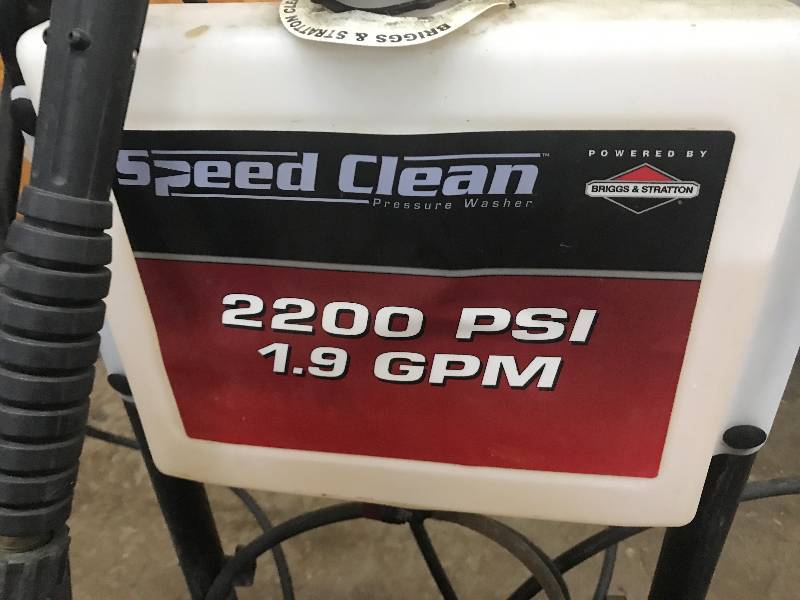 lot 27 image: Pressure Washer