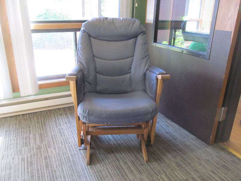lot 53 image: rocker