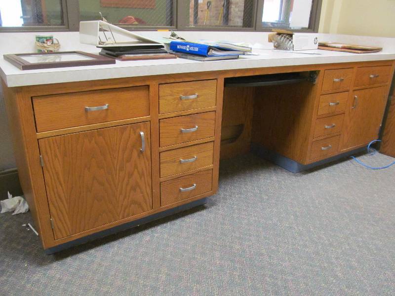 lot 68 image: work station