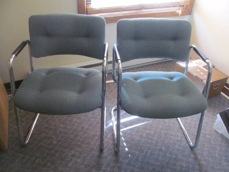 lot 79 image: chairs