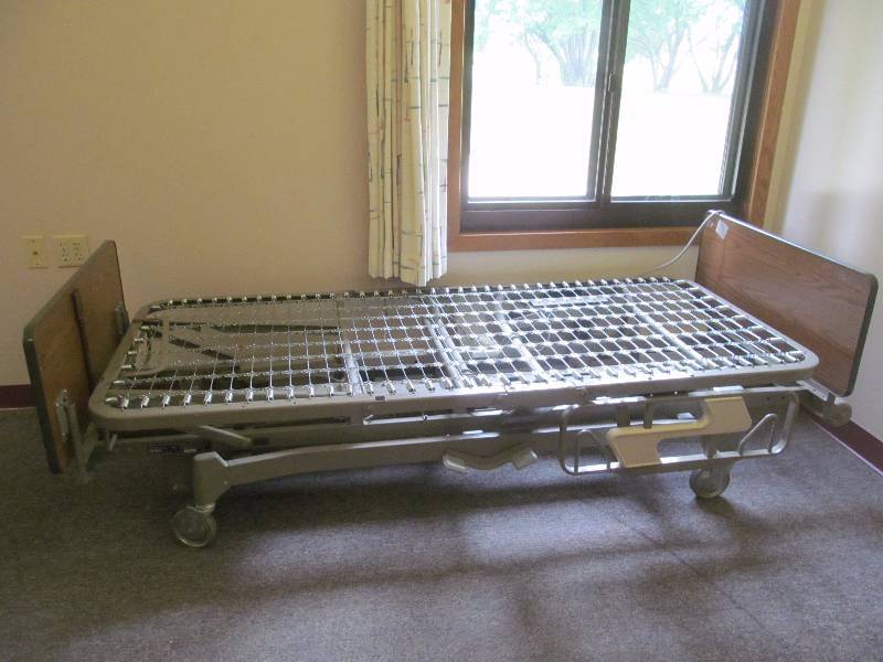 lot 110 image: (105) Hil Rom Century bed