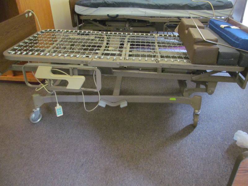 lot 111 image: (105) Hil Rom Century bed