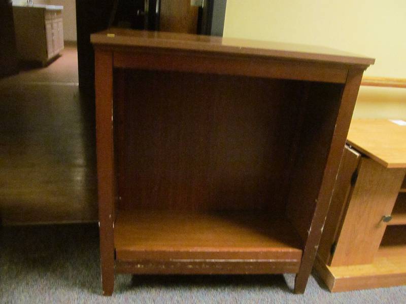 lot 167 image: (hall) cabinet