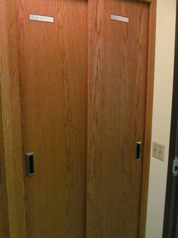 lot 262 image: wardrobe cabinet