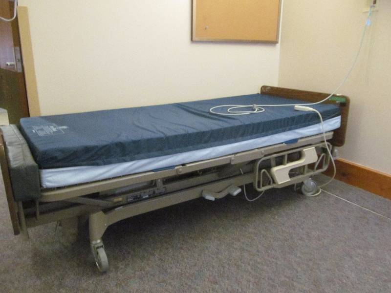 lot 314 image: (216) Hil Rom Century bed