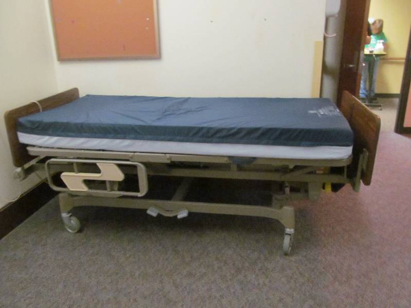 lot 319 image: (217) Hil Rom Century bed
