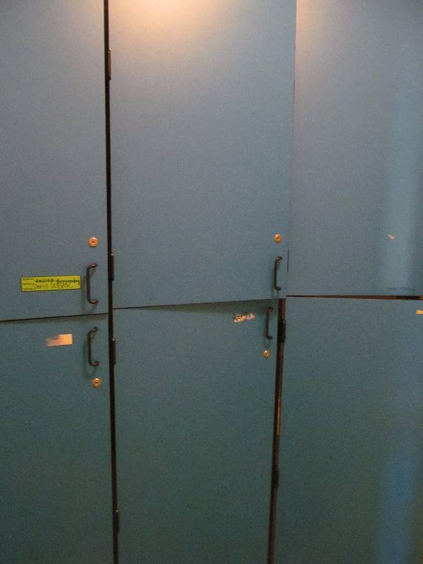 lot 325 image: (106) storage cabinets