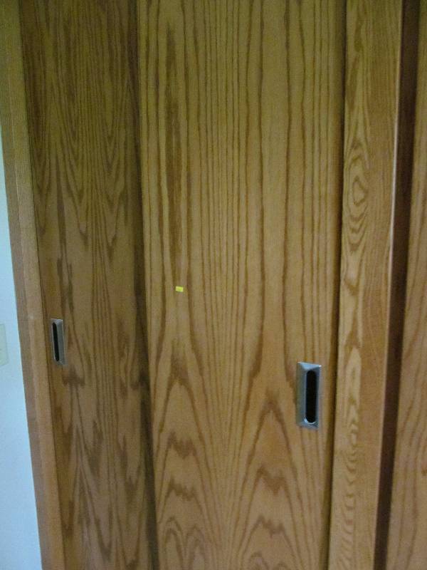 lot 409 image: (202) wardrobe cabinet