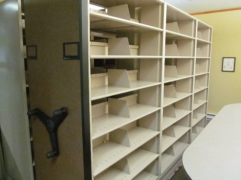 lot 419 image: file cabinets