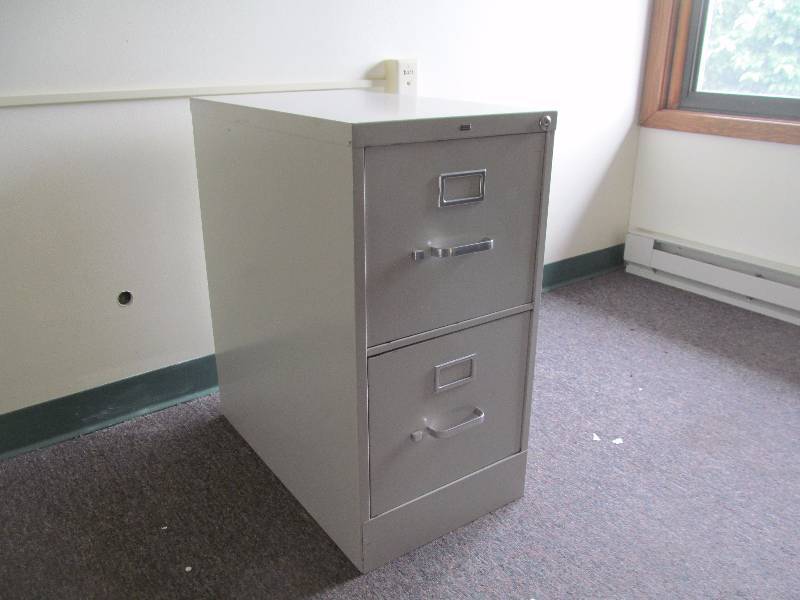 lot 434 image: file cabinet