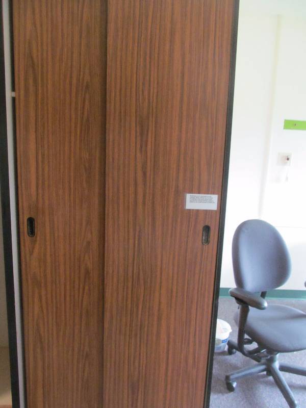 lot 441 image: wardrobe cabinet