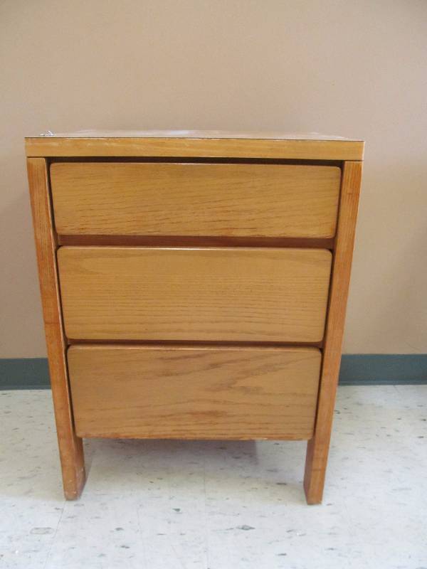 lot 459 image: cabinet