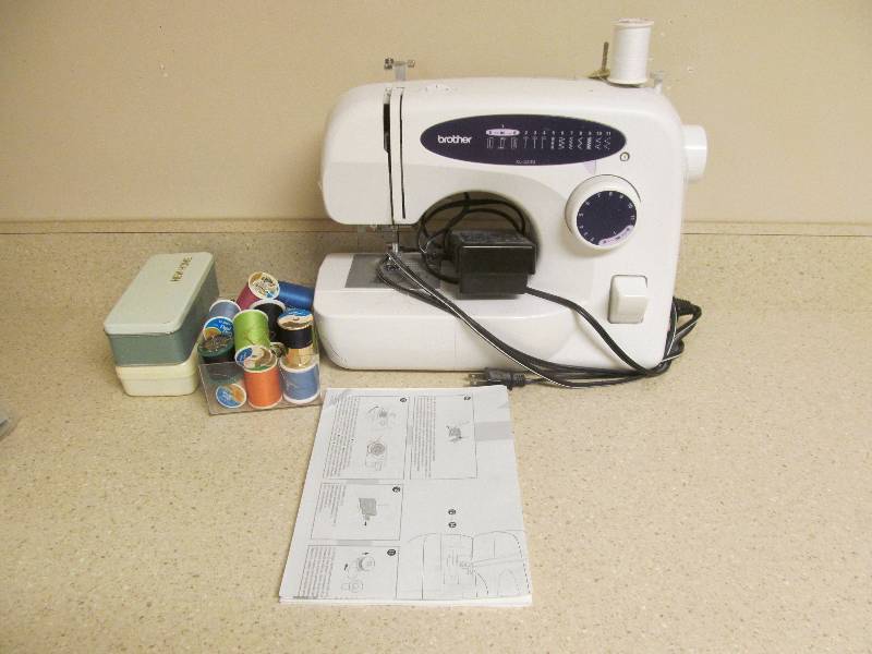 lot 477 image: brother sewing machine