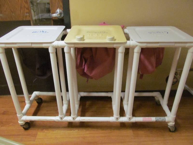 lot 498 image: linen carts